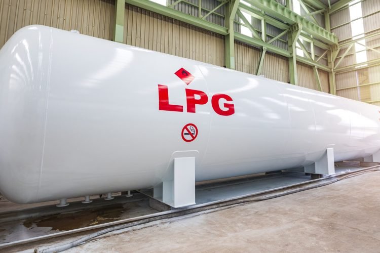 A pressure vessel (lpg) constructed of a horizontal steel cylinder (LPG Storage, In United States ASME Boiler and Pressure Vessel Code, Ad Merkblatt design). Pressure must be built to a formal code.